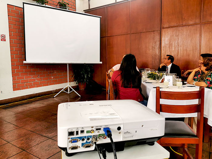 Alquiler de Ecran para eventos en Lima